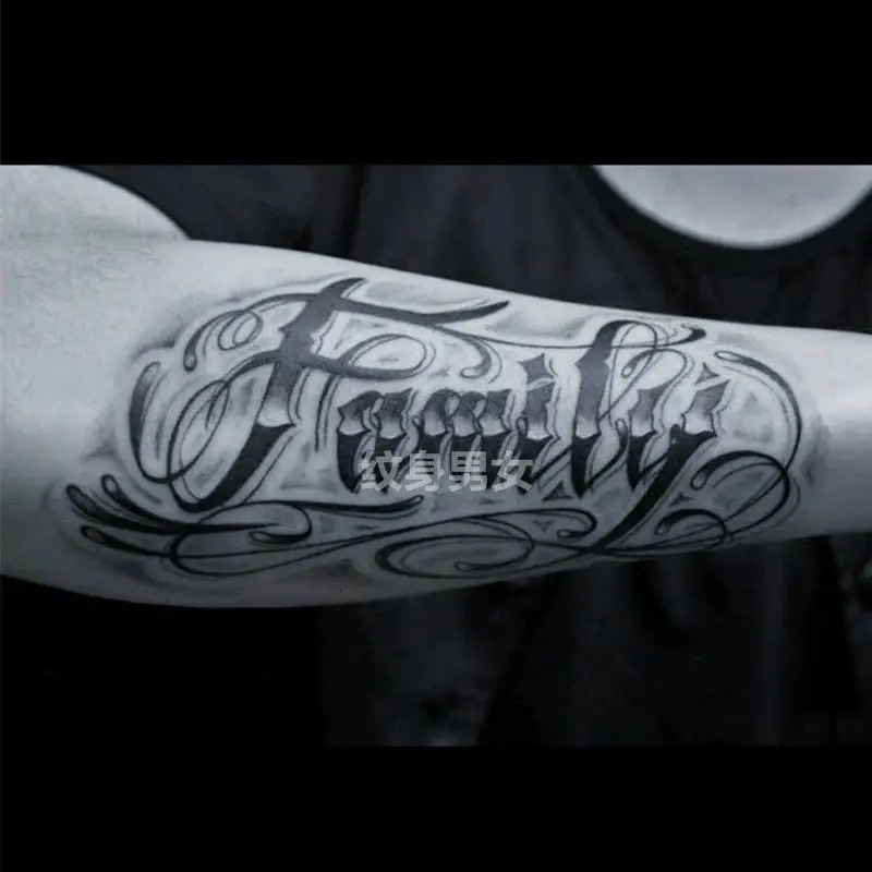 Family Letter Tattoo Sticker Womens Arm Temporary Tattoo Punk Art Artificial Tattoo Waterproof Tattoo 240705