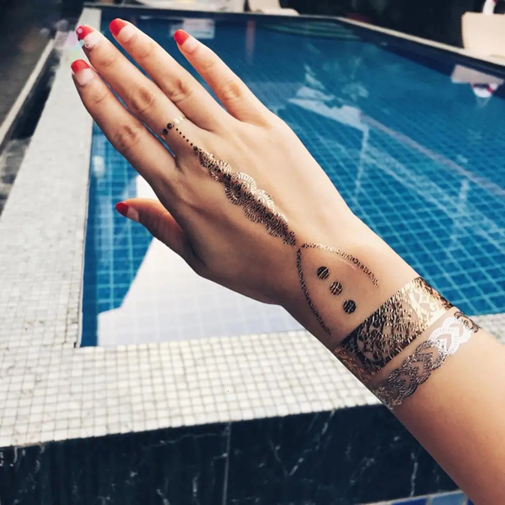 Temporary Tattoo Sticker Childrens Tattoo Black Body Art False Tattoo Bracelet Pattern Gold Metal Transfer Tattoo Sticker 240705