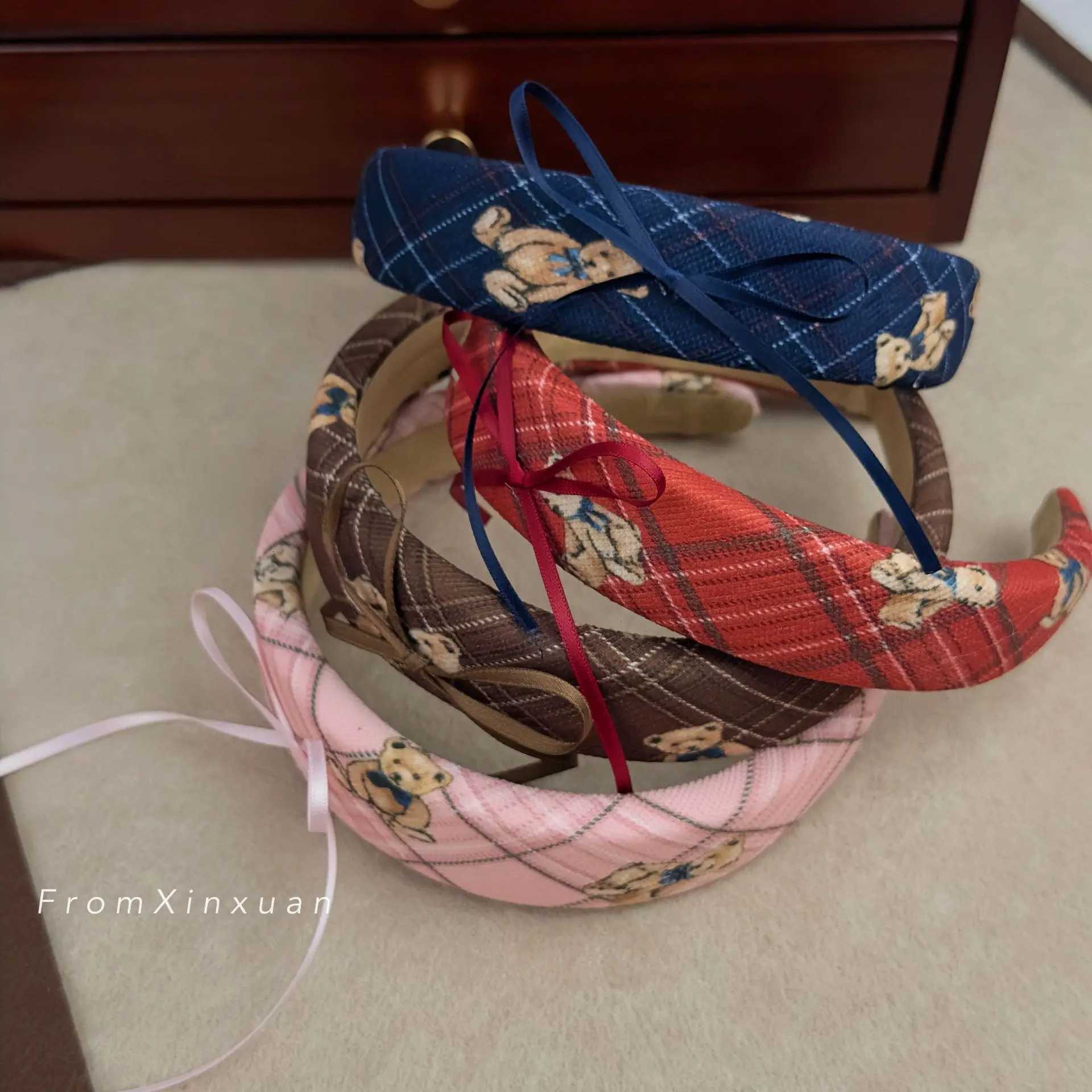Headbands Korean Teddy Bear Fabric Lace Scrunchies Hairband 2024 Cute Girl Ribbon Vintage Striped Headband Cartoon Bear Hair Accessories