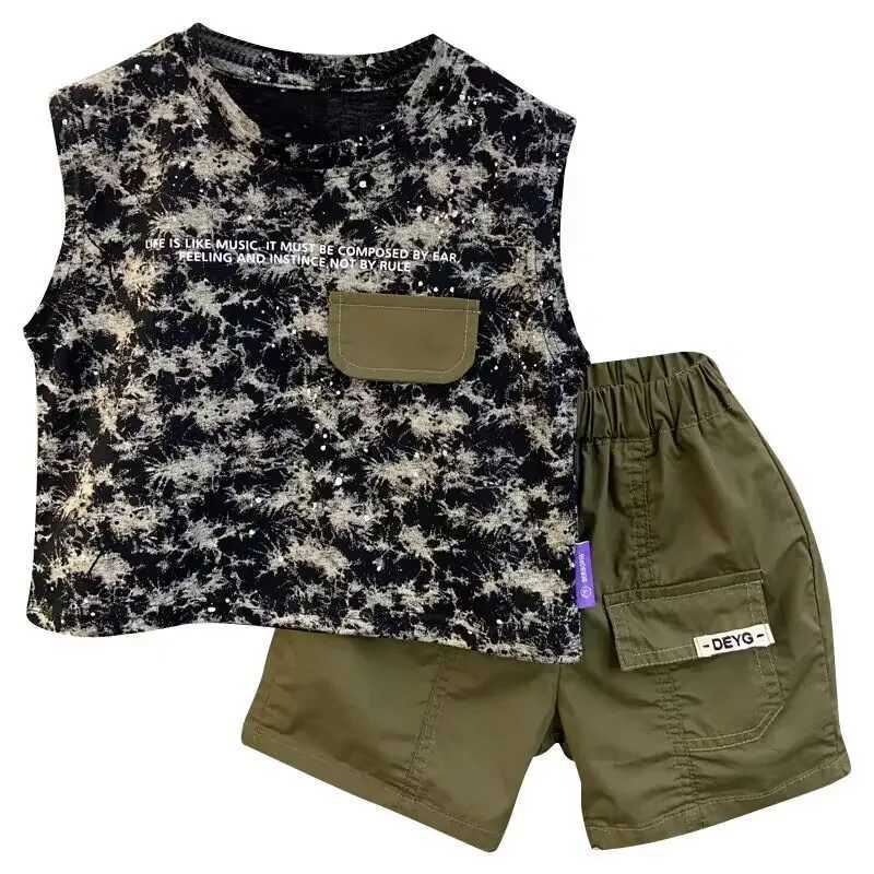 Clothing Sets Boys Summer Vest Set New Fashionable Baby Handsome Fashion Sleeveless T-shirt Shorts Two Piece Set Childrens clothing set