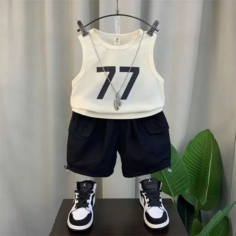 Clothing Sets Boys Summer Vest Set New Western Style Boys Internet Red Fashionable Sleeveless Clothes Childrens Clothing Two Piece Set