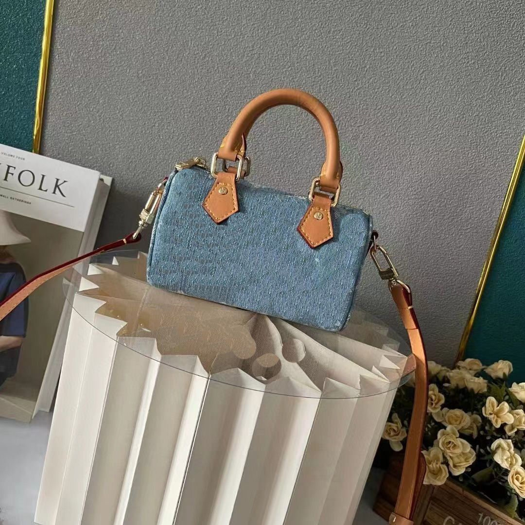 new Blue denim bag Handbag Luxury Women's Fashion Bag Fashion Steam Engine Classic Hand Shoulder Diagonal Straddle Bag Shopping Bag
