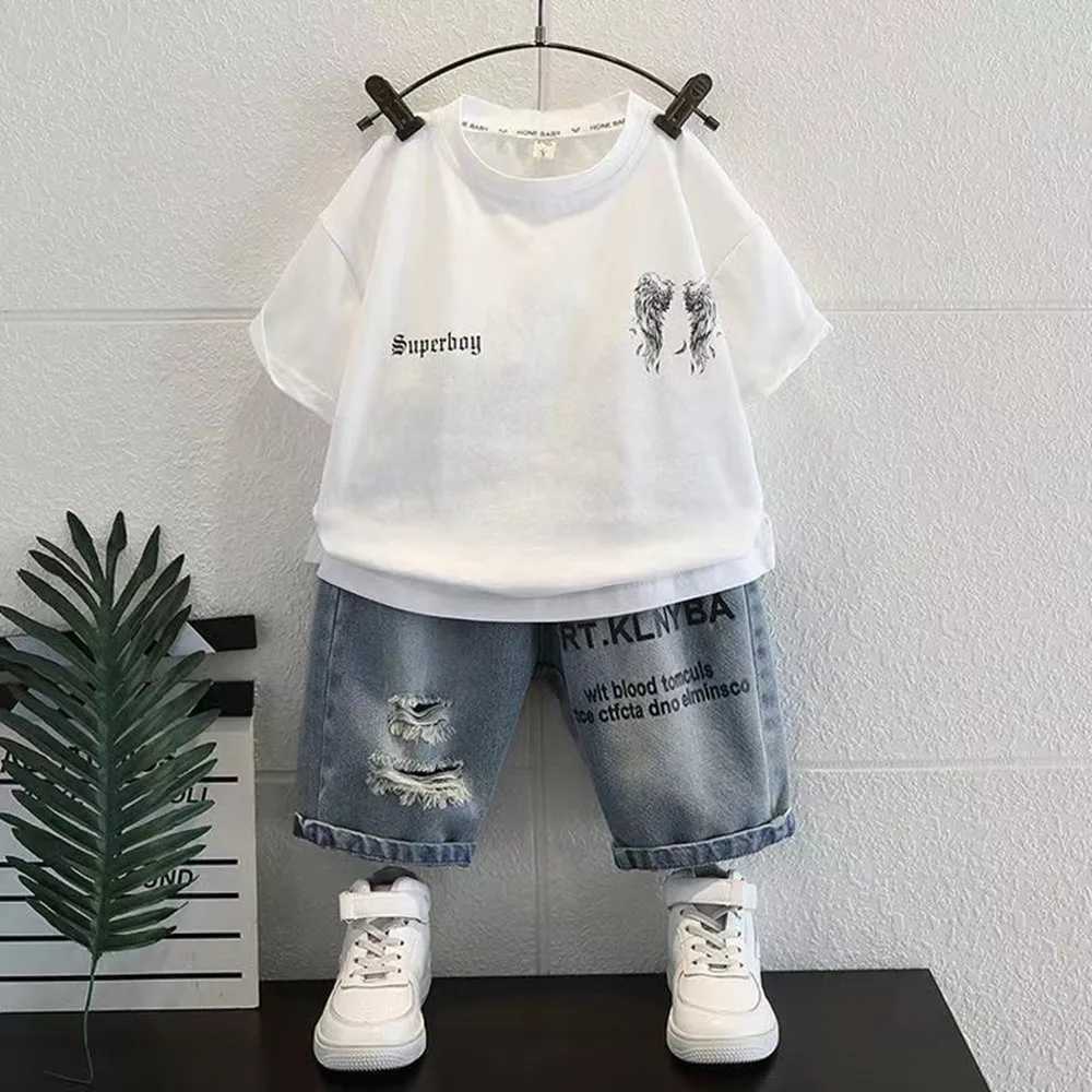 Clothing Sets Boys Summer Set 2024 New Trendy Cool Boys Baby Short sleeved Clothes Childrens Handsome Sports and Leisure Two Piece Set 2-9Y