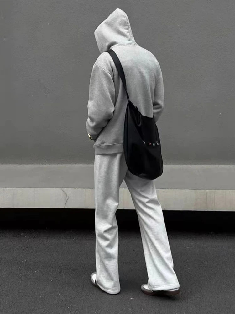 HOUZHOU Wide Leg Sweatpants Men Oversize Gray Sports Pants Sportswear Casual Trousers Male Loose Korean Streetwear Hip Hop 240701