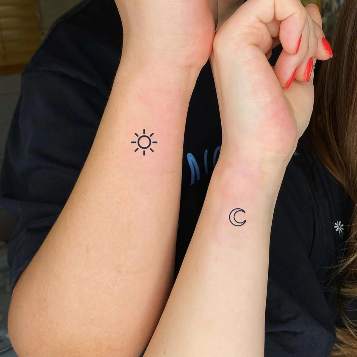 6 pieces of retro finger wrist female tattoo stickers with geometric patterns fashionable party semi anent tattoo stickers 240705