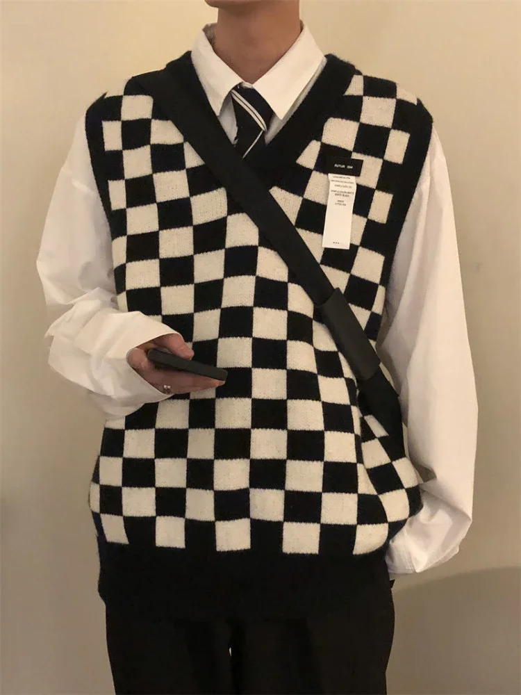 Man Clothes Waistcoat Knitted Sweaters for Men Green Icon Vest Plaid Sleeveless Selling Products Y2k Streetwear Warm A 240704