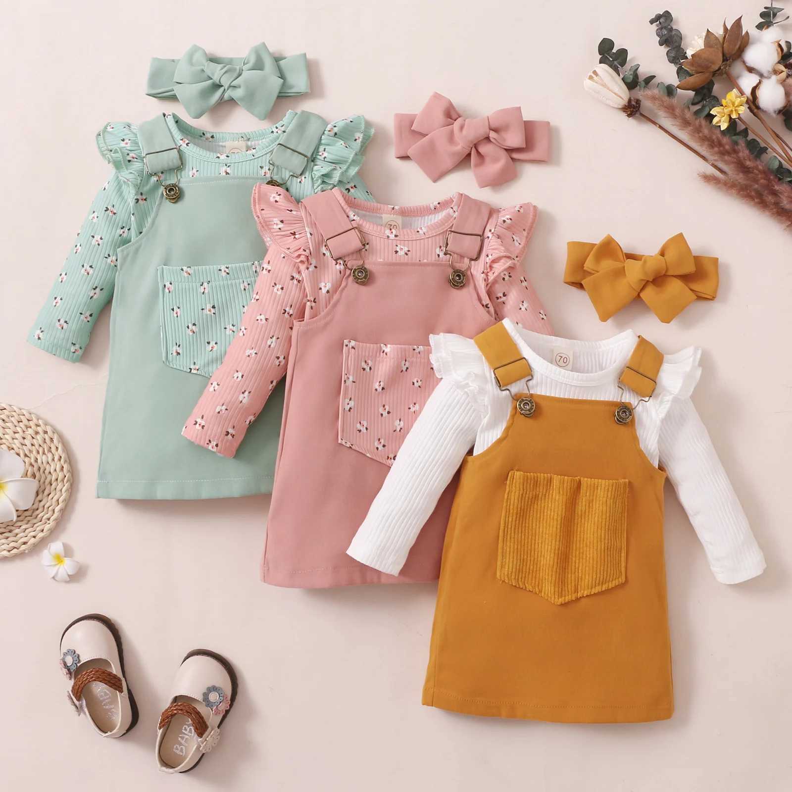 Clothing Sets Infant Baby Girls Three Piece Suit Fashion Pitted Long Sleeve Romper and Pocket Suspender Skirt Headband R240708