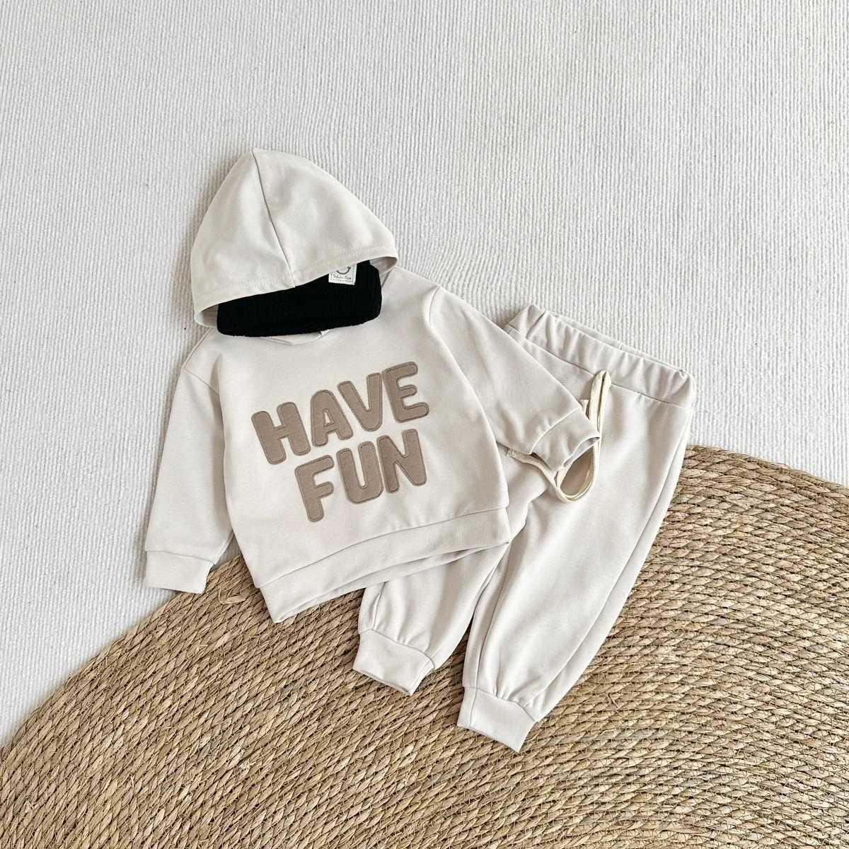 Clothing Sets New Clothing Tracksuit Long Sleeved Pants Spring Autumn Letter Cotton Newborn Clothes Baby Boy Girl Casual Set 9M-4Y R240708