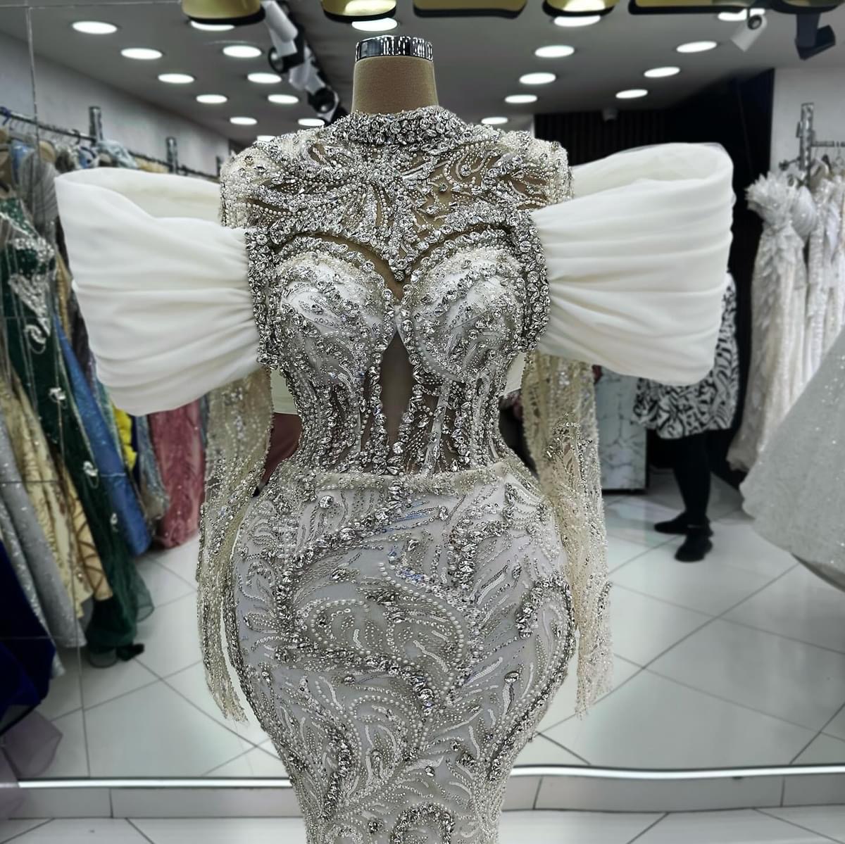 2024 Arabic Aso Ebi Plus Size Ivory Mermaid Wedding Dress Beaded Crystals Lace Vintage African Bridal Gowns Dress ZJ066