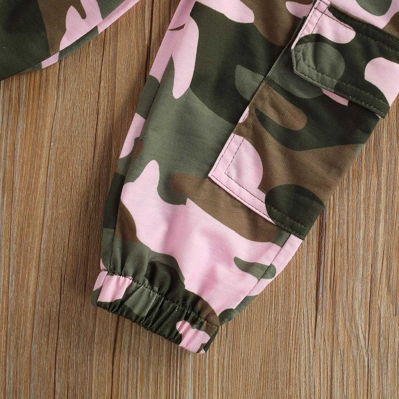 Clothing Sets Infant Kids Baby Girls 2Pcs Clothes Set Sleeveless Letter Printed High Neck Halter Tops with Camouflage Printed Long Pants R240708