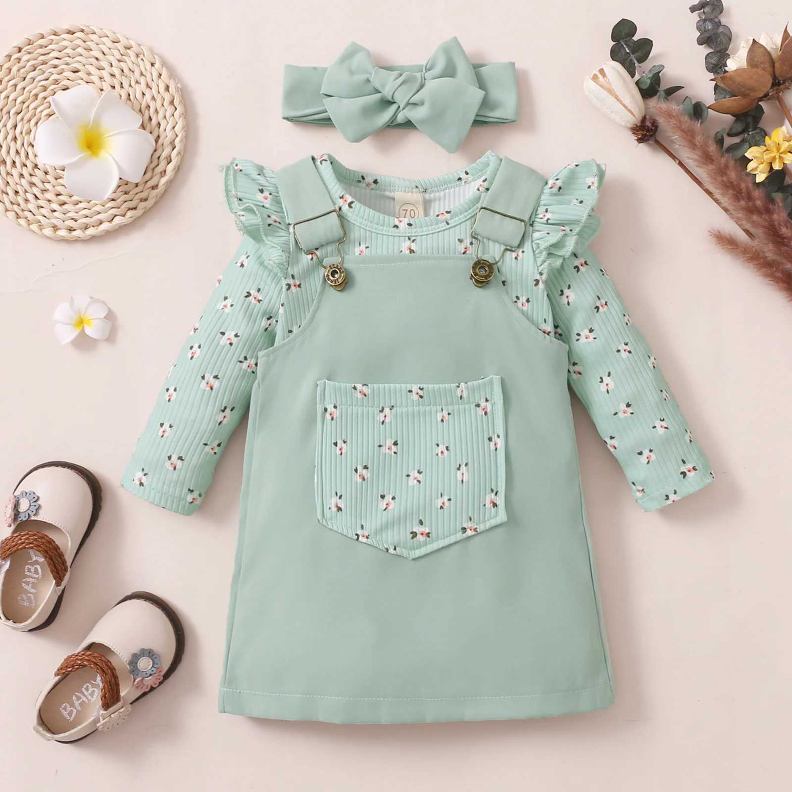 Clothing Sets Infant Baby Girls Three Piece Suit Fashion Pitted Long Sleeve Romper and Pocket Suspender Skirt Headband R240708
