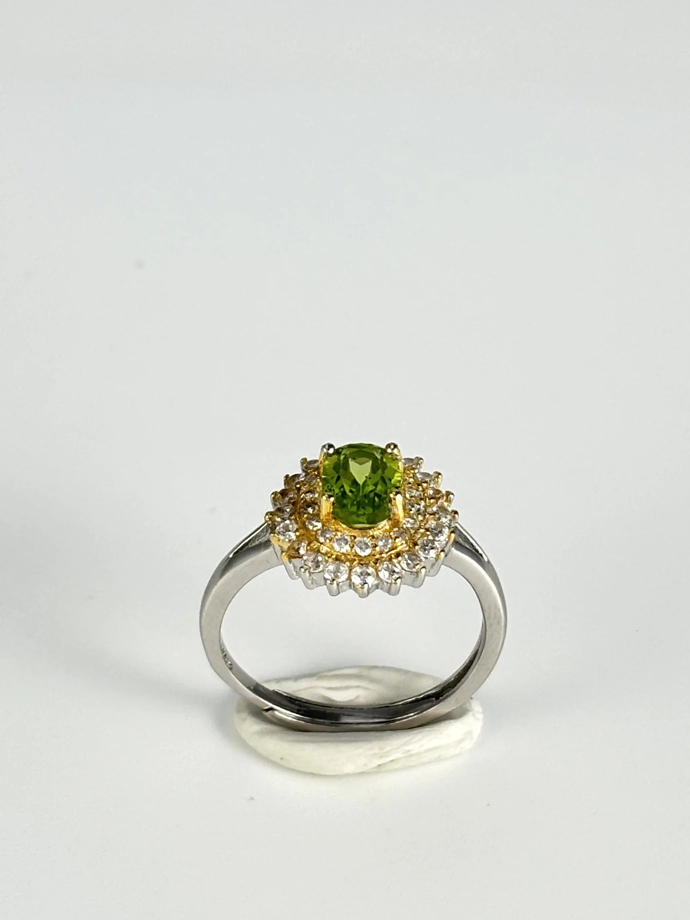 Halo ring with green Peridot 240626