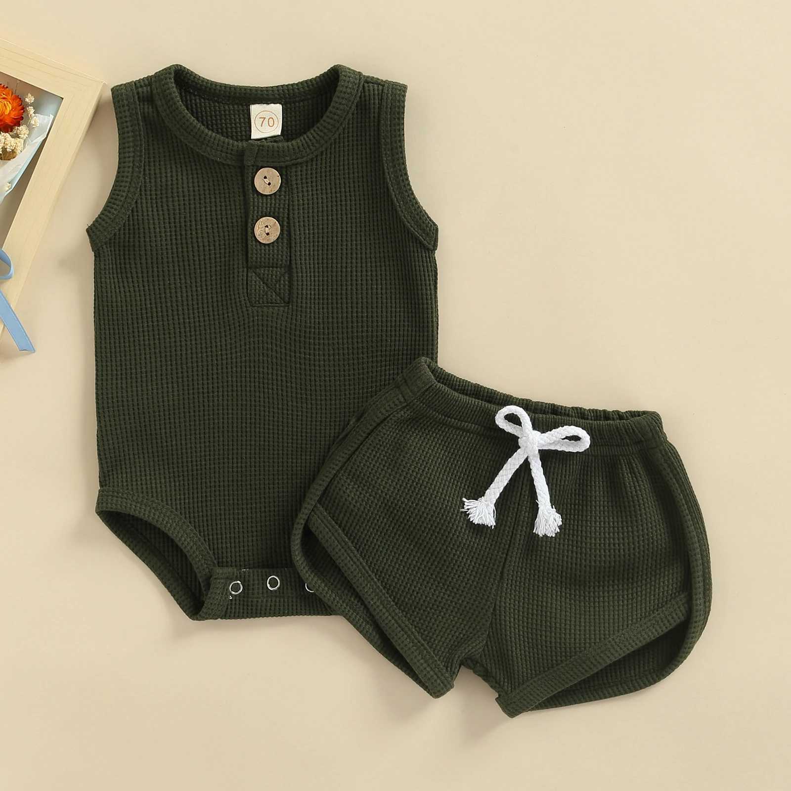 Clothing Sets Infant Baby Boy Clothing Set Newborn Infant Round Neck Sleeveless Solid Color Romper Elastic Waist Shorts R240708