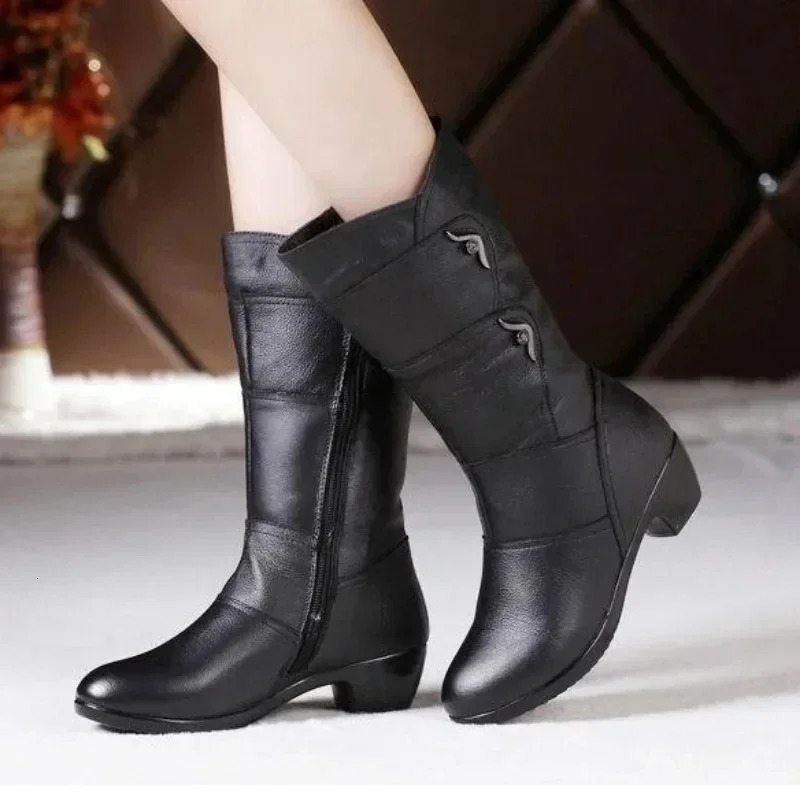 Fashionable womens middle boots outdoor anti slip boots zipper waterproof leather boots 2024 womens winter boots Botas Mujer 240726bj