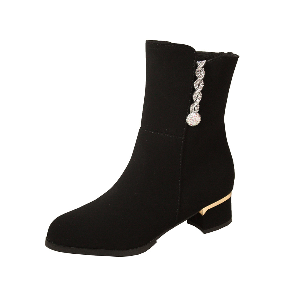 Designer Shoes In Black And White Women's Boots Autumn Winter Fashionable Design Minimalist Style Comfortable Free Shipping