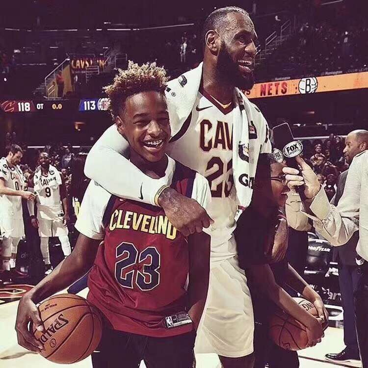 Jiadele Size 110, Width 63, Competition Towel Sweat Wiping Couple sports sweat absorbing facial dry solid color hair towel Tidal brand towel bathroom 