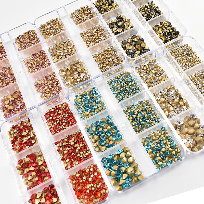 6 Grid Box Nail Art Water Diamond Colorful Dot Bottom Small Diamond 3D Ergonomic DIY Decorative Accessories 240705