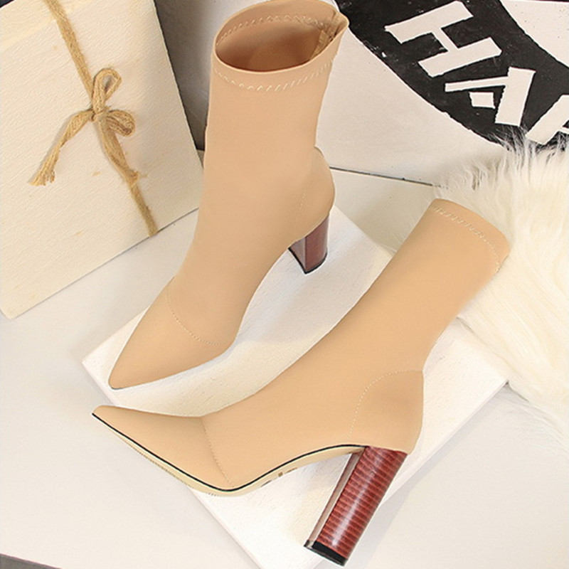 Winter Women's Half Boots Autumn European American Simple Style Plus Size Minimalist style Fashionable Comfortable Triple Black Free shipping Lhs