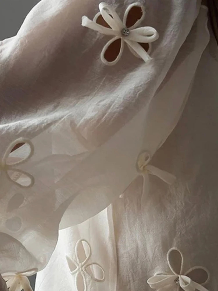 Bow Hollow Out Women Blouse O-neck Lantern Sleeve Loose Embroidery Female Shirt 2024 Spring Summer Fashion Solid Lady Shirts 240703
