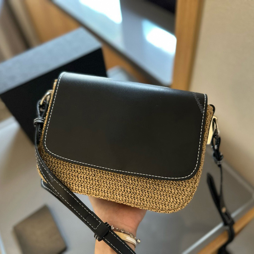 Designer Shoulder Bag Women Fashion Straw Knitting Bags Mini Size Flap Handbag Purse Crossbody Decoration messenger bag Work packages phone bag