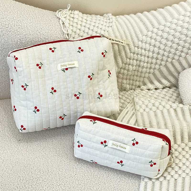 Embroidered Pattern Baby Diaper Bag New Instagram Korean Cosmetic Storage Bag for WomenCL240708