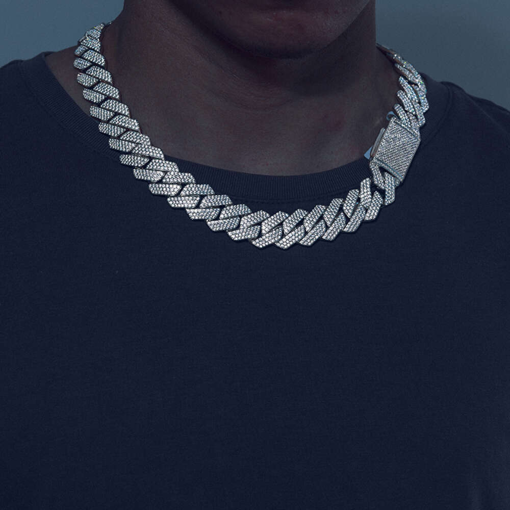 Factory Price 18mm White Gold Plated Sterg Sier Vvs Moissanite Dia Iced Out Cuban k Chain Necklace