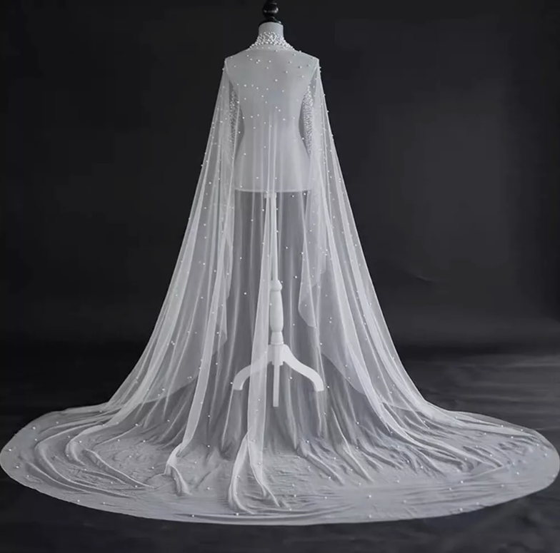 Gorgeous Pearls Wedding Veil Beaded Royal Bridal Veil with Comb 3M Long Special Cut Veil White Ivory Wedding Accessories