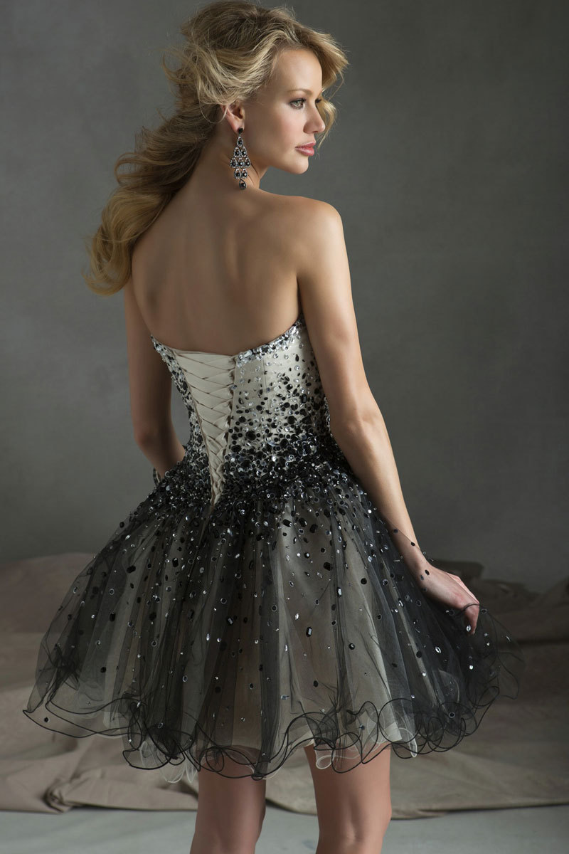 Bright Champagne Black Sweetheart Short Homecoming Tail Dress Events Party Gown Prom Dress Special Ocn Dresses Plus Size Sleeveless 0220
