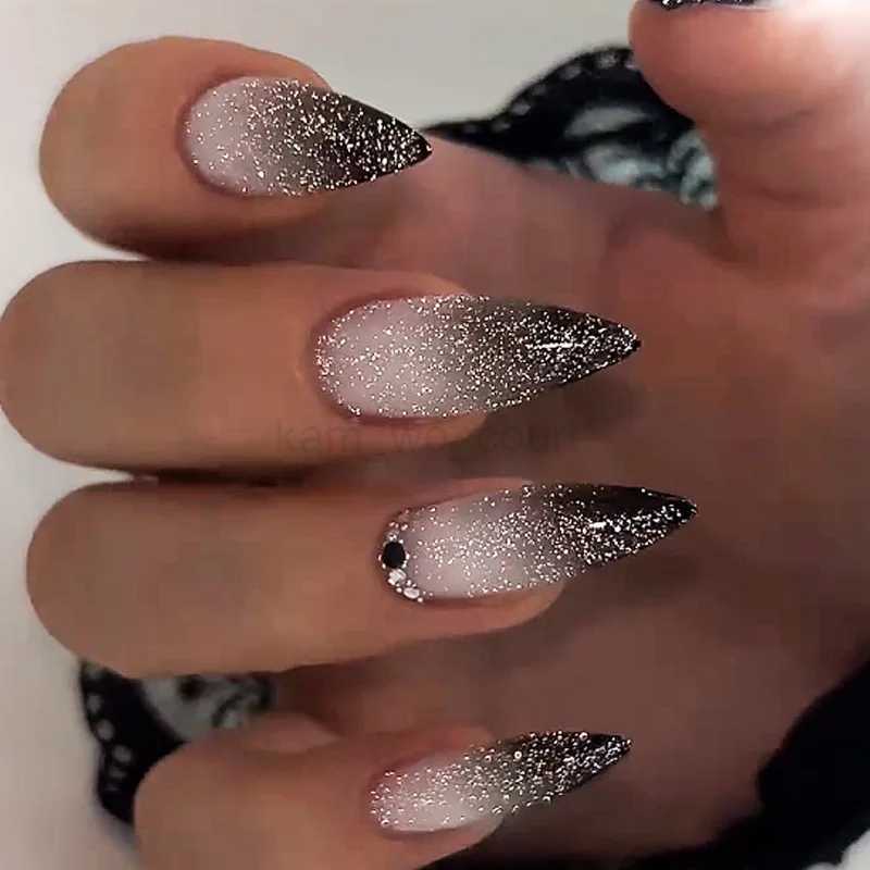 24pcs Silver Almond False Nails Oval Decorated Cloud Milk Wearable Fake Nails Short Press On Nail Coffin Detachable French TipsM240709