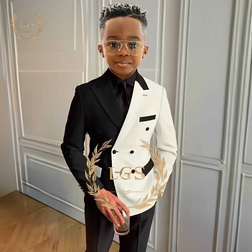 Suits Boys Black and White Suit Slim Peak Lapel Double Breasted 2 Piece Formal Wedding Event Tuxedo Double Breasted Blazer + Pants
