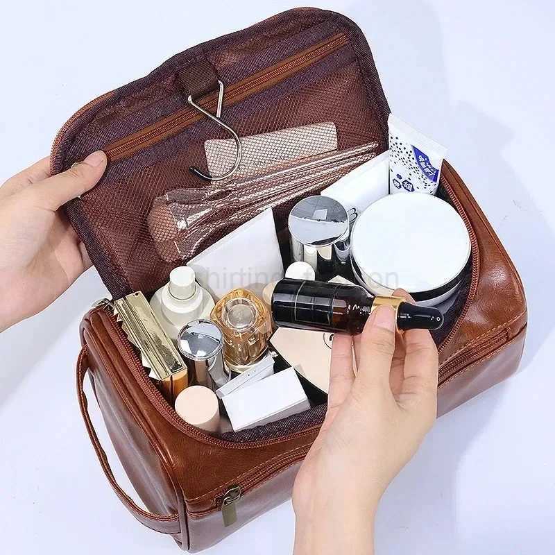 Men Vintage Luxury Toiletry Bag Travel Necessary Business Cosmetic Makeup Cases Male Hanging Storage Organizer Wash BagsCL240708