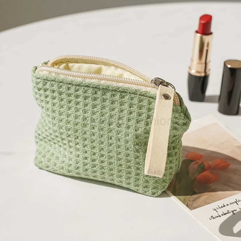 Womens Small Matcha Green Makeup Bag Portable Coin Purse Commuter Lipstick Headphones Storage Bag Double Canvas Chain Key CaseCL240708