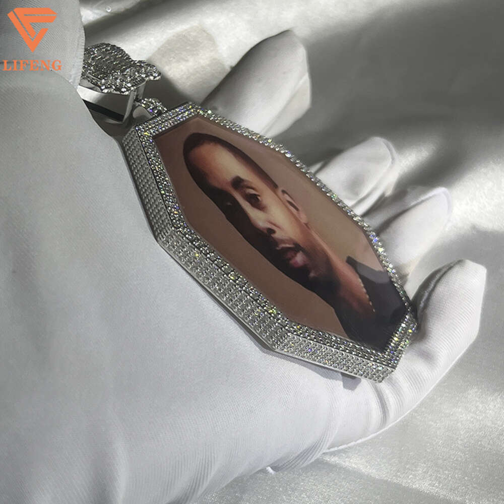 Wholesale Popular Mens Iced Out Custom Picture Pendant Sterg Sier Vvs Moissanite Pendants for Necklace
