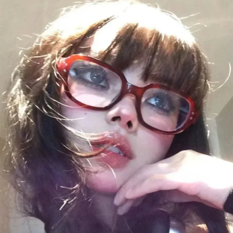 Retro Square Frame Eyeglass Women Red Computer Reading Glasses Clear Blue Light Blocking Eyewears Vintage Decorative Goggles 240708