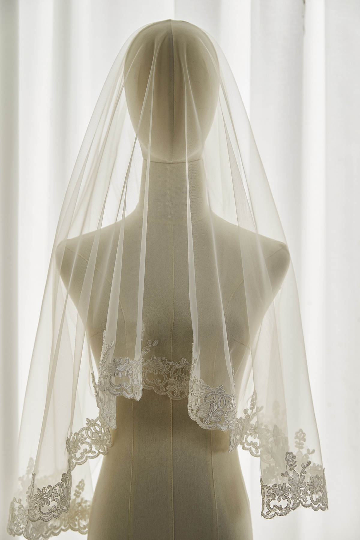 Lace Wedding Veil Accessories Short Voile Mariage Simple Vail Bride Veils