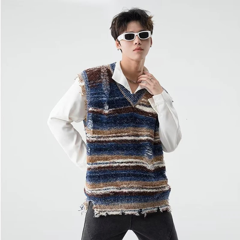 Vintage Gradient Stripe Baggy Knitted Sweater Y2k Vest Washed Ripped Knitwears Tank Top Tie Dyeing V-Neck Sleeveless Pullovers 240704