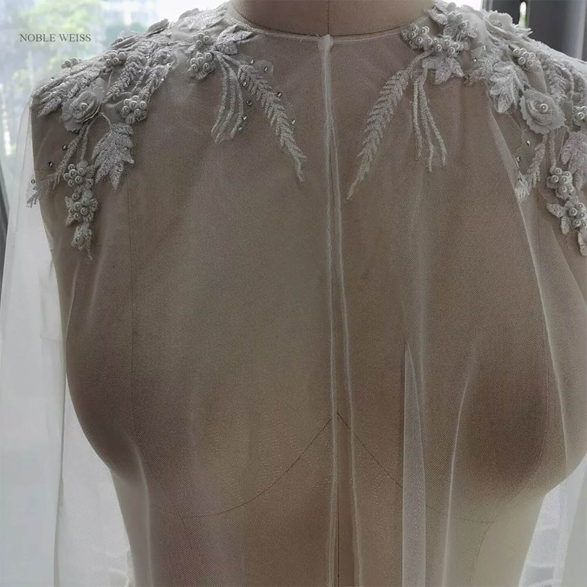 Wedding Accessories Bolero Bridal Cloak Appliques Wedding Cape Women Wrap Cape Evening Wraps Shawl Custom Made