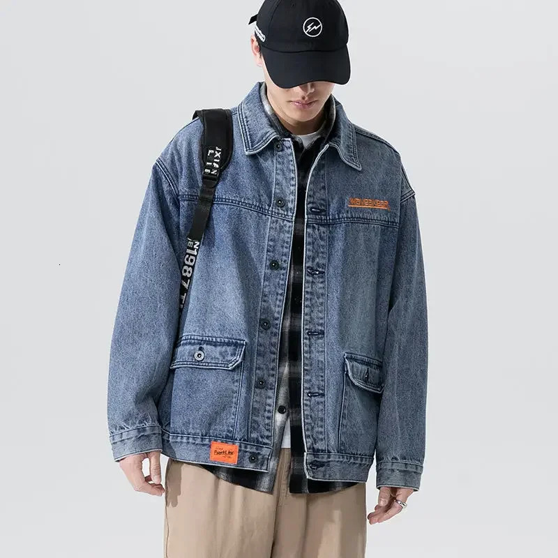 Mens Denim Jacket Gray Autumn Wide Shoulders Fashion Male Jean Coats with Embroidery Print Japanese Y2k Clothing Big Size Joker 240704