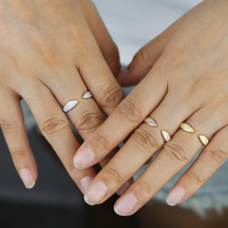 2025 High Quality Open Adjusted Rings 3 Colors Geometric Fashion Trendy Finger Jewelry for Women Girls Party