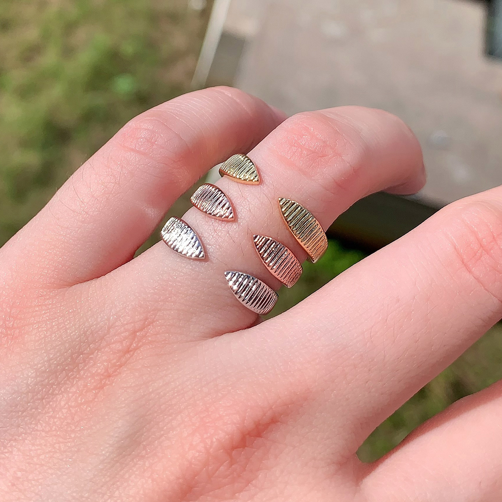 2025 High Quality Open Adjusted Rings 3 Colors Geometric Fashion Trendy Finger Jewelry for Women Girls Party