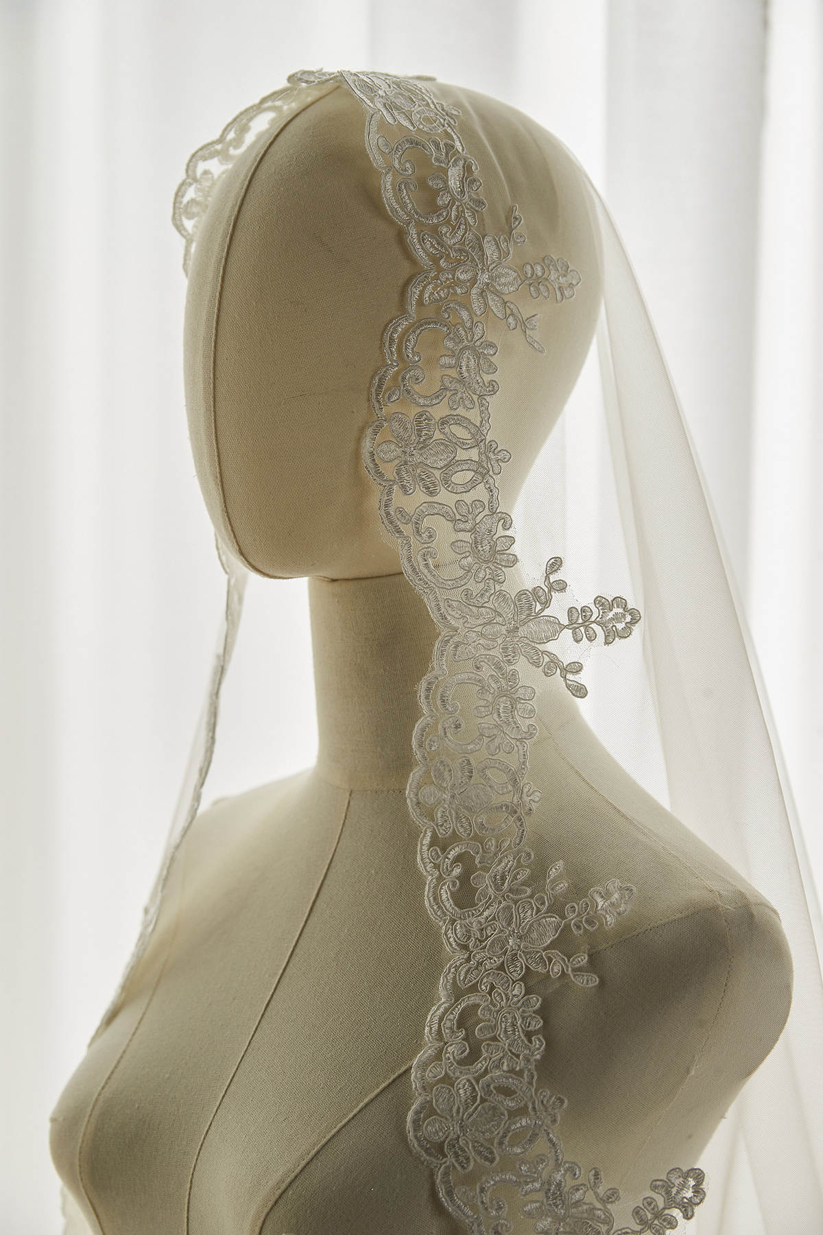 Lace Wedding Veil Accessories Short Voile Mariage Simple Vail Bride Veils