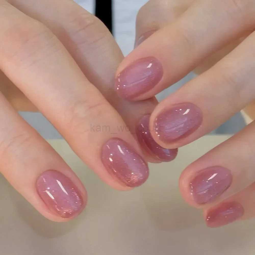 24Pcs Nude Cat Eye Red Nail False Short Press on Pink Glitter Mirror Ladder Round Sticks on Nails Full Cover Fake Nails ArtM240709