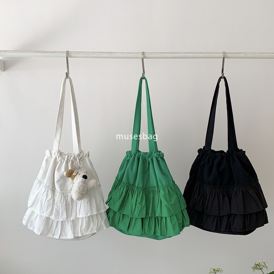 New pleated and ruffled commuting style tote bag with high-end feel large capacity female drawstring niche design single shoulder bag for women