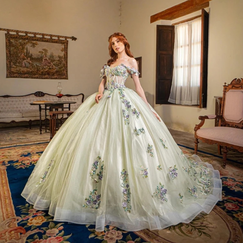 Light Green Princess Quinceanera Dresses Off Shoulder Lace Appliques Crystal Tull Ball Gown Sweet 16 Dresses Vestidos De 15