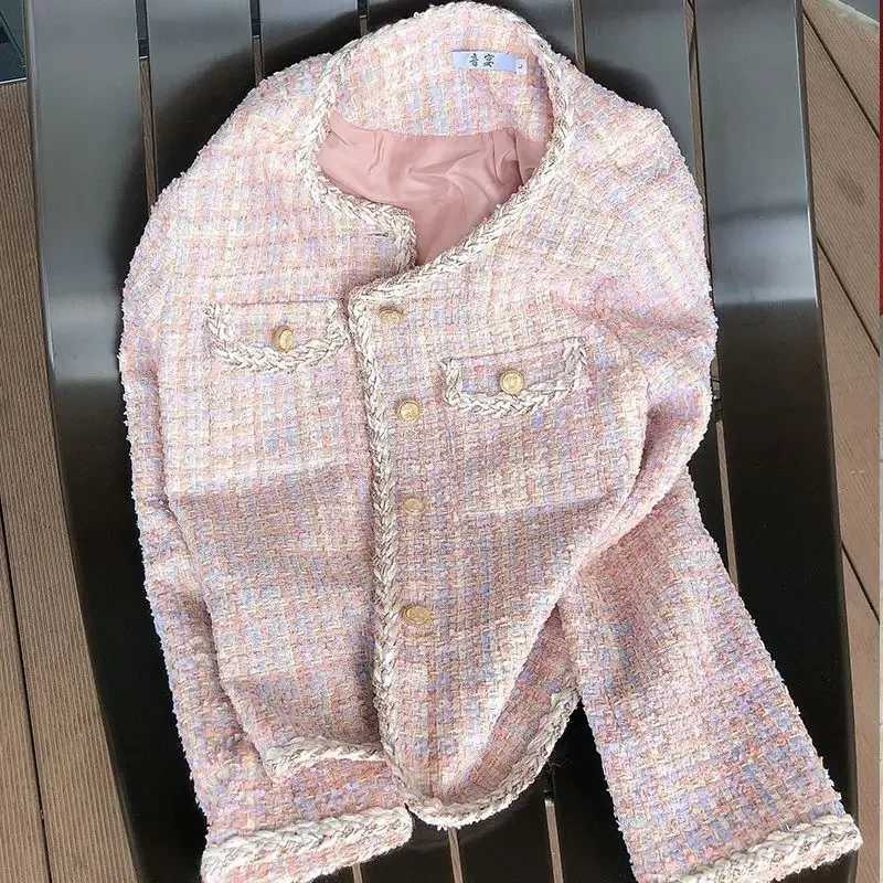 Women's Jackets 2023 New French Design Emotional Niche Social Style Tweed Jacket Pink Wool Tweed Womens Neckline Spring and Autumn J240708