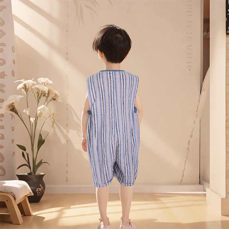 2024 summer new product niche boys and girls Korean version shoulder strap pants fisherman pants integrated casual wear