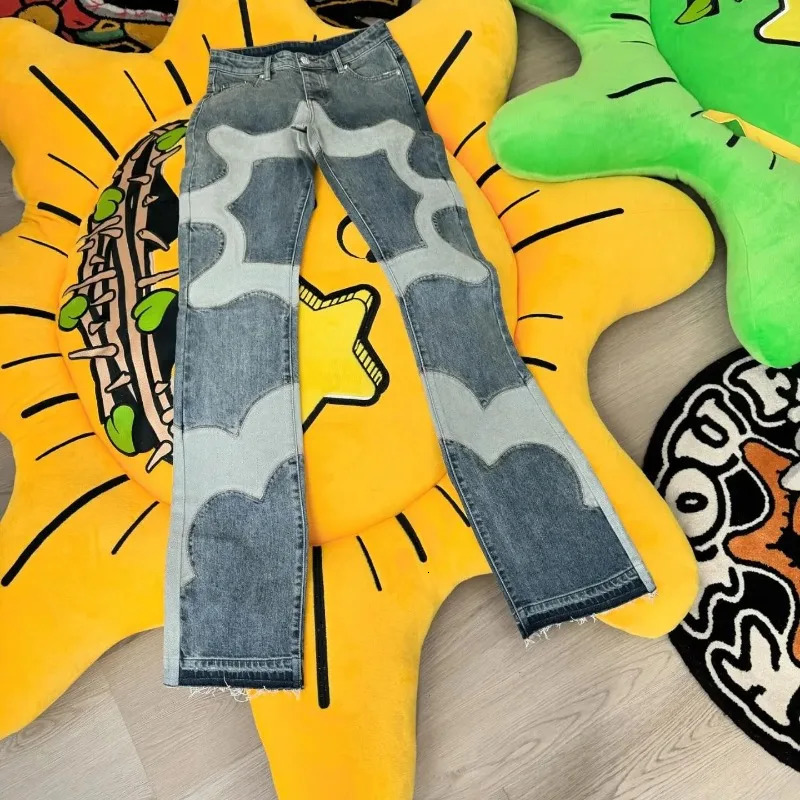 American Fashion High Street Patchwork Pattern Embroidered Jeans Men Y2K Punk Harajuku Straight Leg Jeans Denim Flare Pants 240708