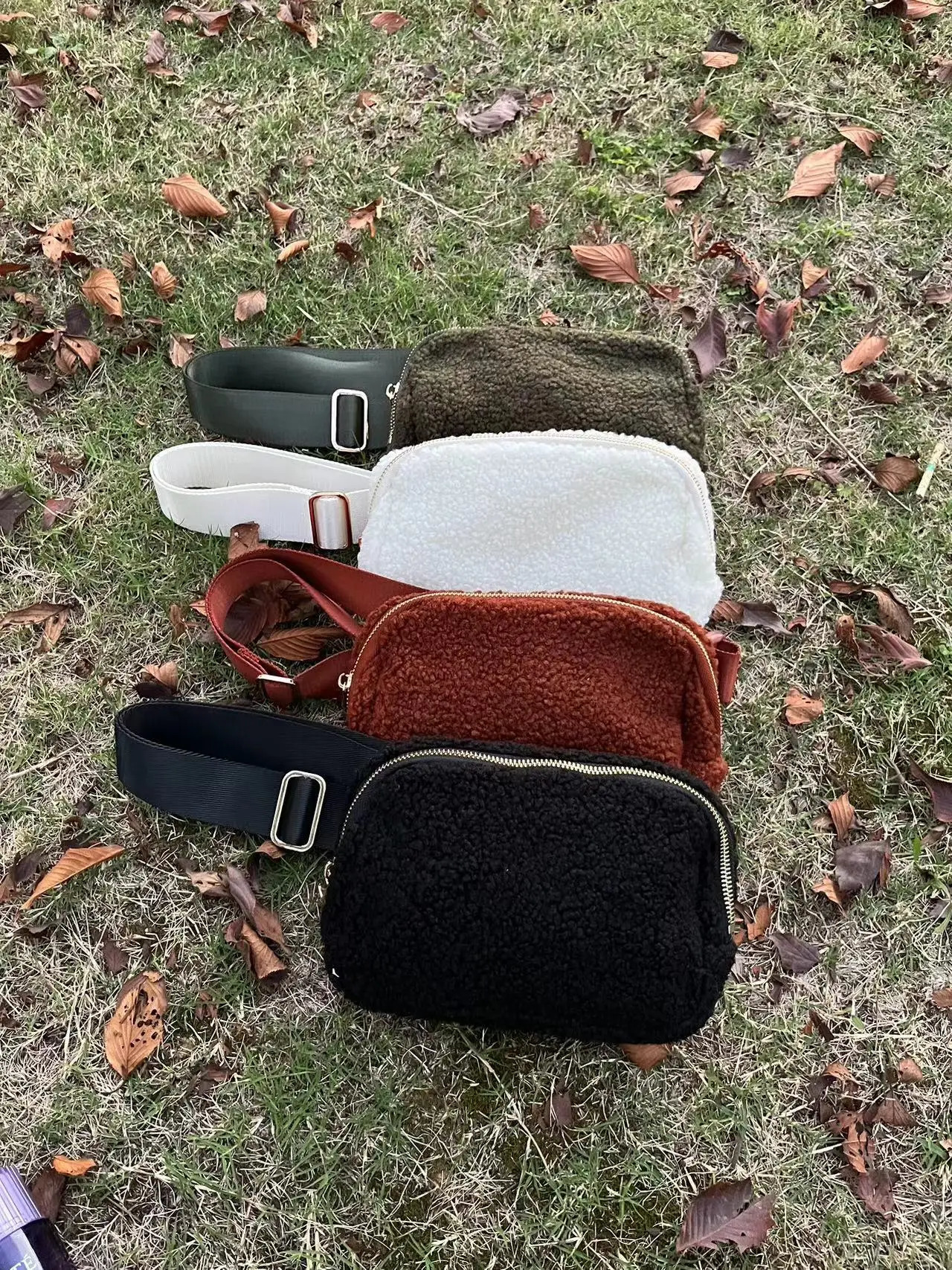 Metal Buckle Sherpa Belt Bag Women Lamb Cashmere Chest Bag Bum Bag Crossbody Everywhere Teddy Travel Waist Bag Fanny Pack 240705 - view 7