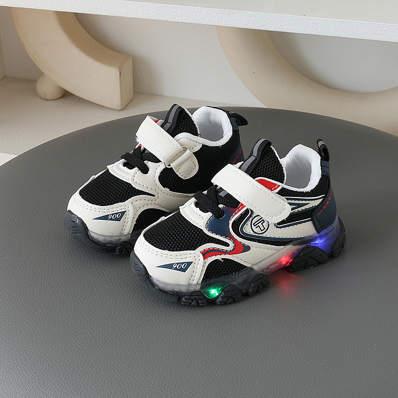 Children's Light up Sports 2024 New Double Mesh Breathable Men's Running Anti slip Soft Sole Girls' Casual Shoes F710-32