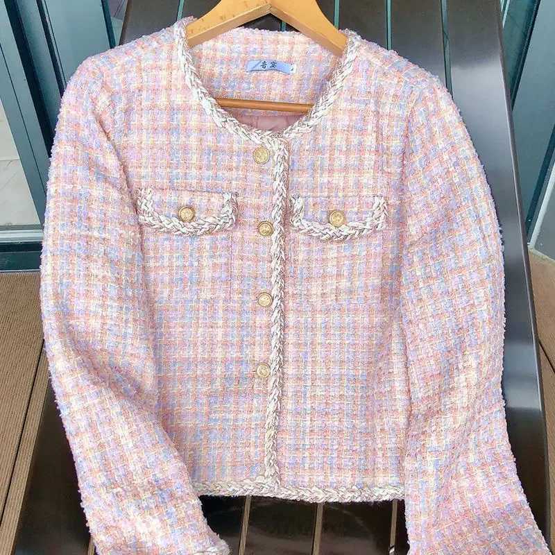 Women's Jackets 2023 New French Design Emotional Niche Social Style Tweed Jacket Pink Wool Tweed Womens Neckline Spring and Autumn J240708